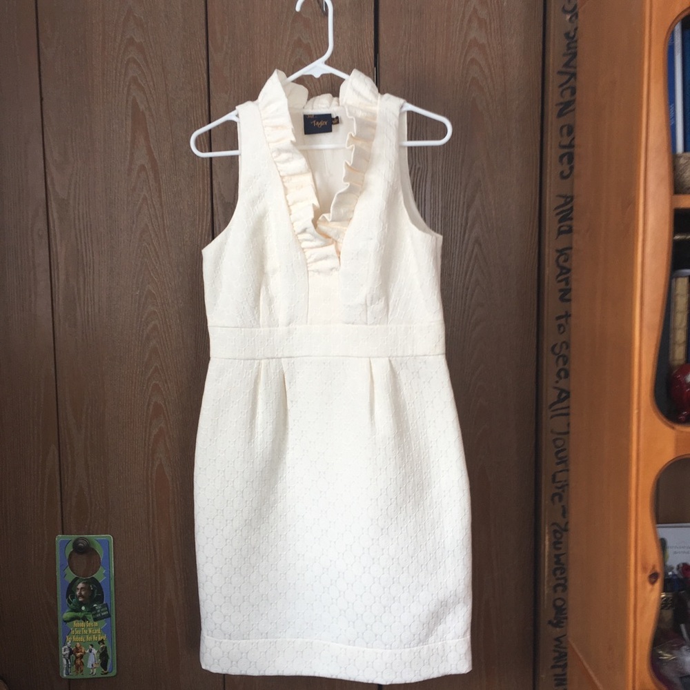 NWOT Just Taylor cream dress